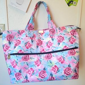 Betsey Johnson Weekend Bag